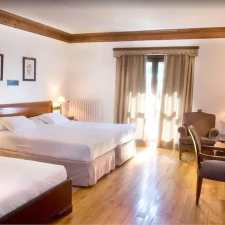 Melia De 4*