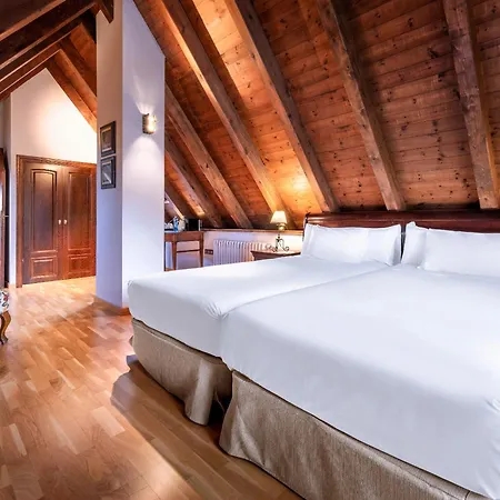 Melia De 4*