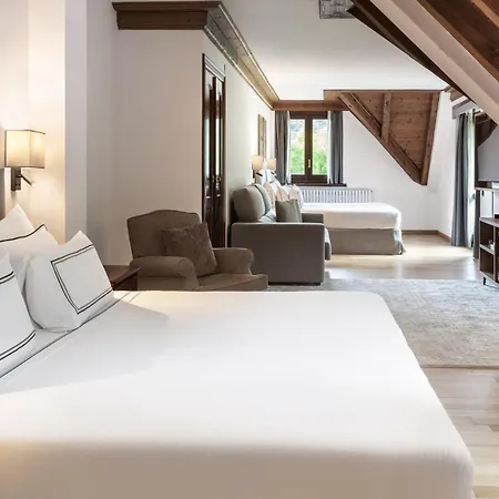 Melia De 4*
